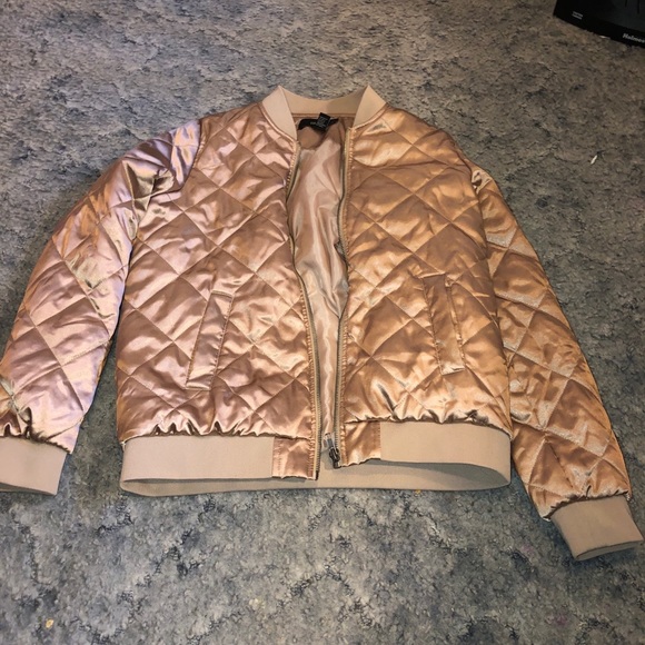 Gold puff jacket - Picture 1 of 2